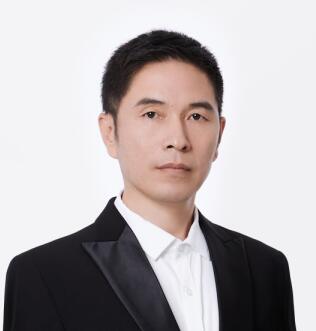 人民日报社 金报电子总经理杨成发布《2024-2025游戏企业社会责任报告》